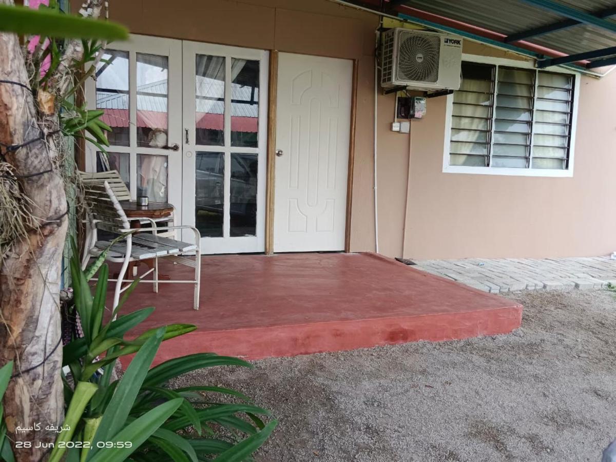 Embun Langkawi Pantai Cenang Villa Pantai Cenang  Bagian luar foto
